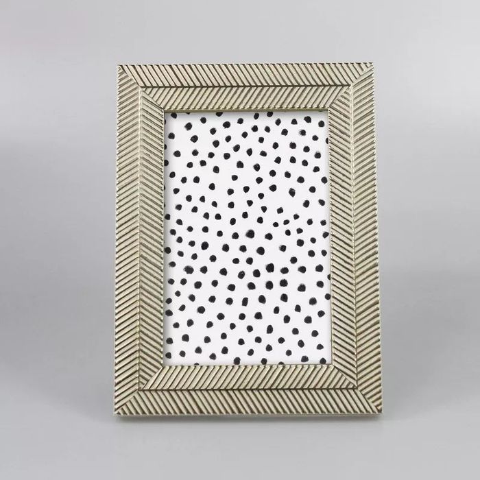 The vertical frame