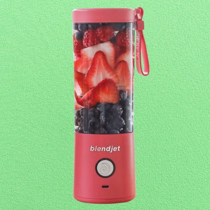 The red BlendJet
