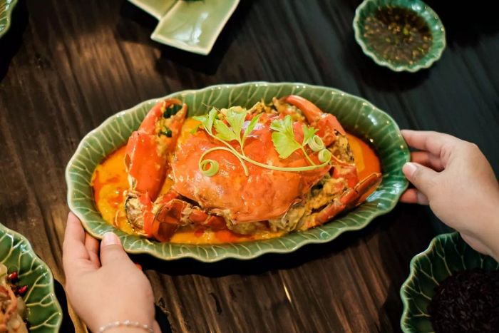 ชี้แนะ 12 ร้านที่ได้รับการคัดเลือกจากมิชลินไกด์ในย่านราชประสงค์ เหมาะสำหรับนักชิมที่ต้องการสัมผัสรสชาติระดับพรีเมียม