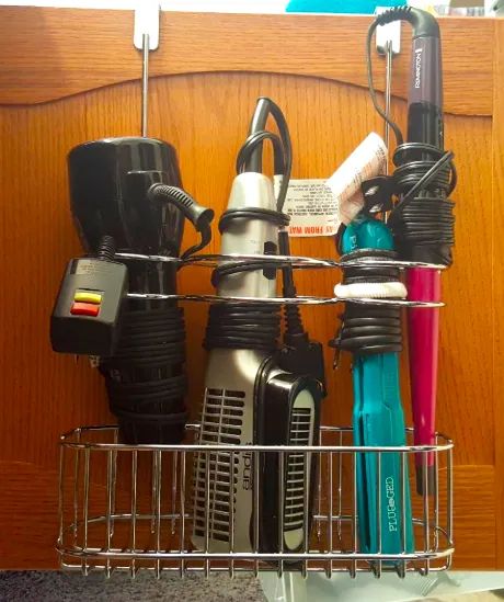 A photo from the reviewer showing everything neatly organized after using the organizer.