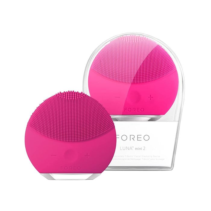 The facial cleanser