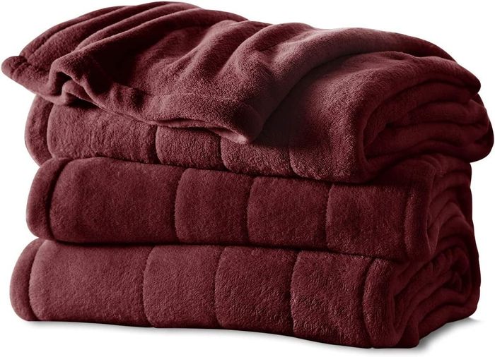 A picture showing red blankets