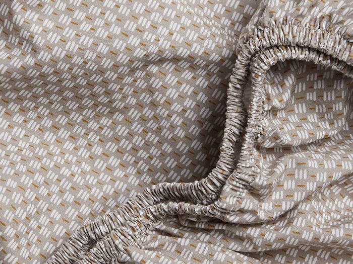 Close-up of the crosshatch pattern