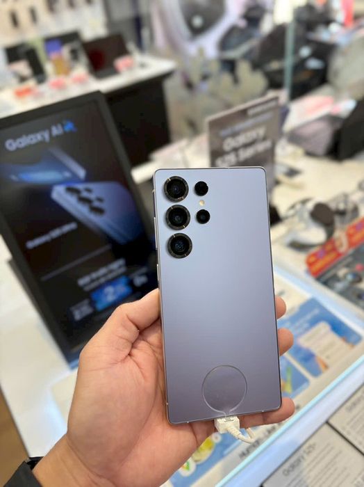 Galaxy S25 Ultra được trang bị camera siêu rộng 50MP hoàn toàn mới