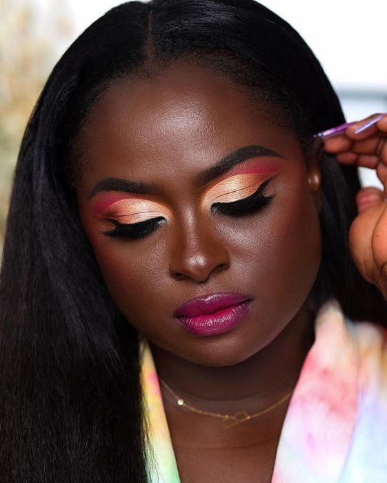 A client of the reviewer showcasing the foundation, with a flawless and even finish on their skin