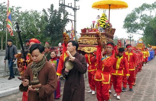 6. Lễ hội đền Trần