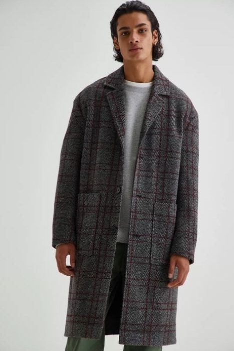 Model showcasing the topcoat