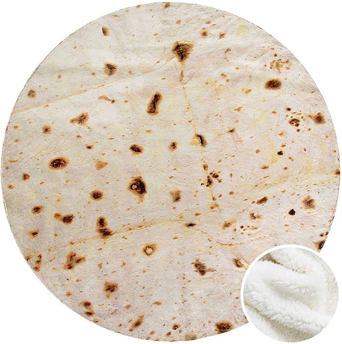 A photo of the sherpa blanket