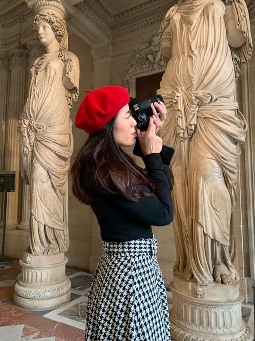reviewer sporting the red beret