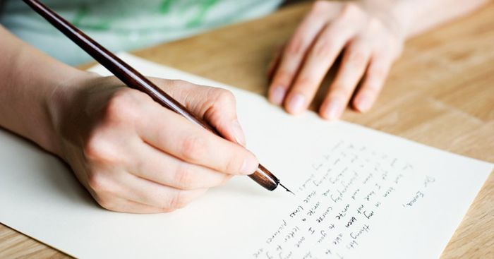Viết thư xin lỗi vì không thể tham gia buổi tiệc sinh nhật
