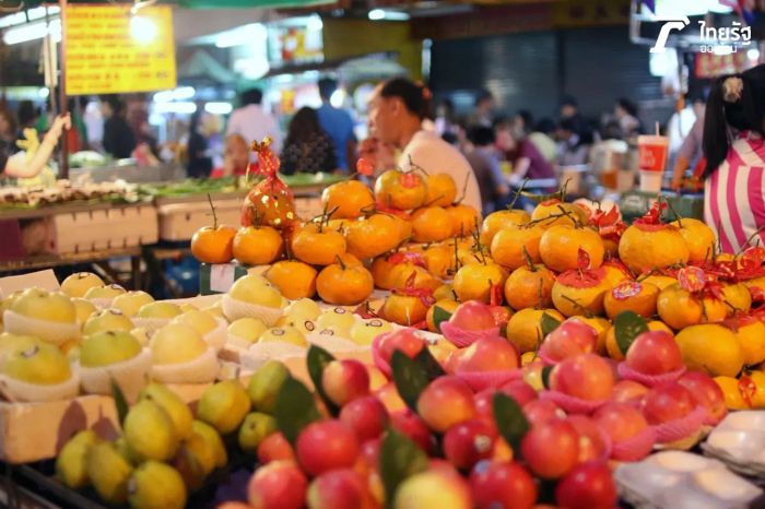 ผลไม้ชนิดใดเหมาะสำหรับไหว้เจ้า? คัดสรร 10 ผลไม้มงคล ไหว้แล้วกินแล้วเฮง!