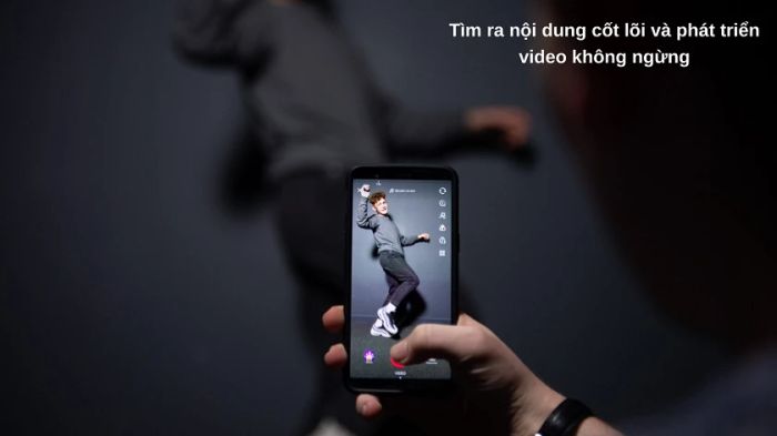 Phương pháp phát triển kênh TikTok và chọn khung giờ vàng đăng video giúp đạt được nhiều lượt like tim và lên xu hướng