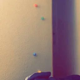 A reviewer's video showing the sticky balls sliding down a wall