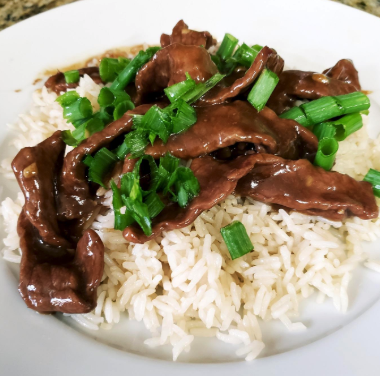 A reviewer's hearty meal of beef and rice, expertly cooked in the Instant Pot.
