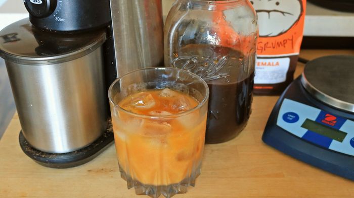 Various tools for preparing cold brew coffee