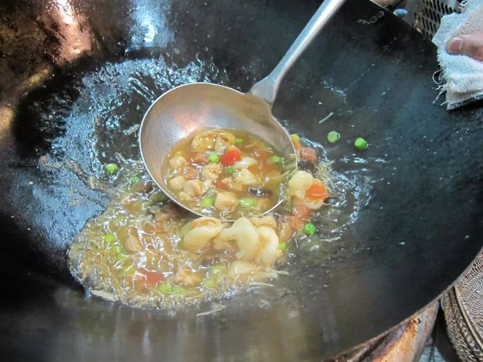 ข้าวผัดฮกเกี้ยน