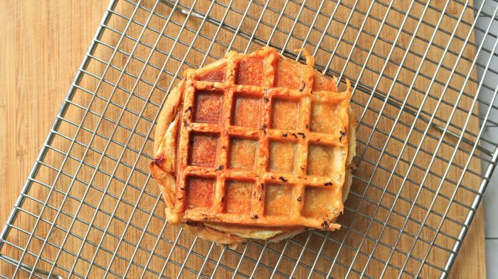 Place the waffle sandwich onto a cooling rack to let it rest.