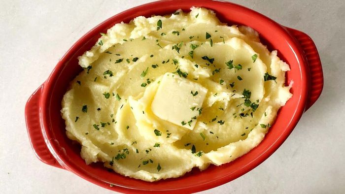 For the perfect vegan mashed potatoes, Yukon Gold potatoes are your best bet.