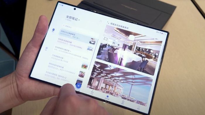 Huawei Mate XT gập 3