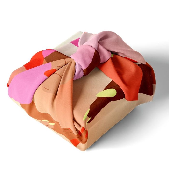 Reusable fabric gift wrap