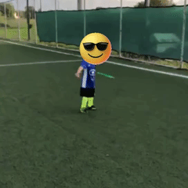 A reviewer's video of their child launching the flying ring