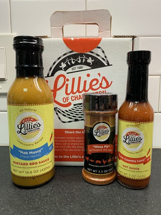 reviewer image of the Lillie's of Charleston variety pack