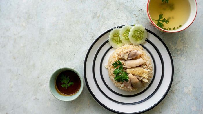Try poaching your chicken next time you cook—it’s a game changer.