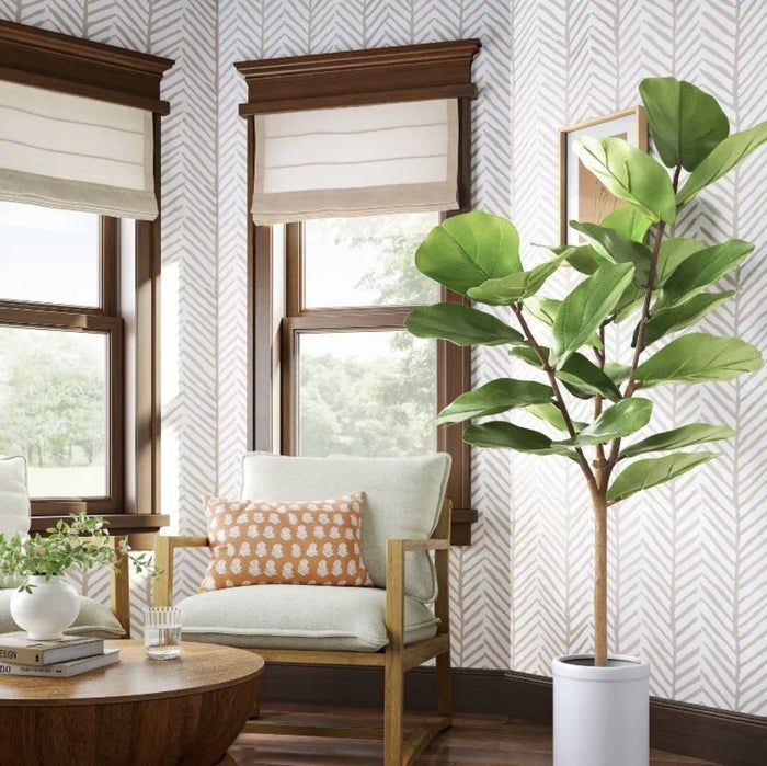 A faux fiddle leaf tree