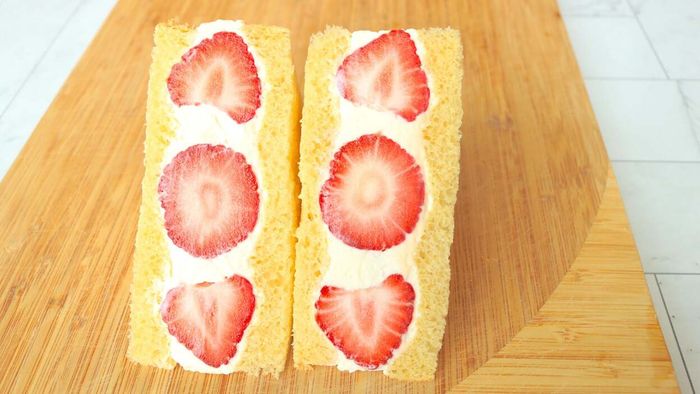 The Japanese Fruit Sando Is a Summer Staple