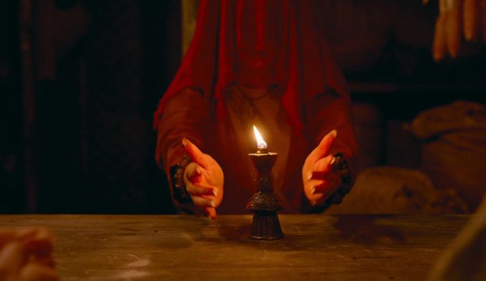 Tuy nhiên, bộ phim đã gặp phải vô số khó khăn dù điều kiện ban đầu rất lý tưởng.