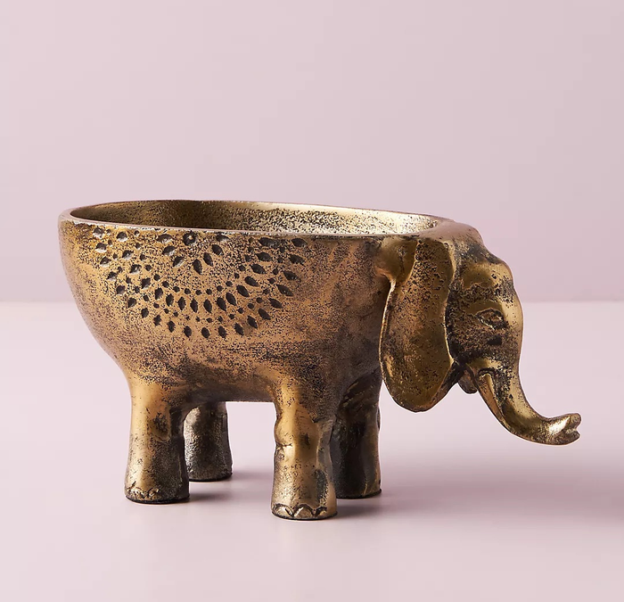 the golden elephant planter