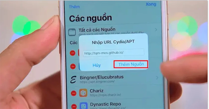 Chọn thêm nguồn - hướng dẫn mở bong bóng chat messenger trên iPhone