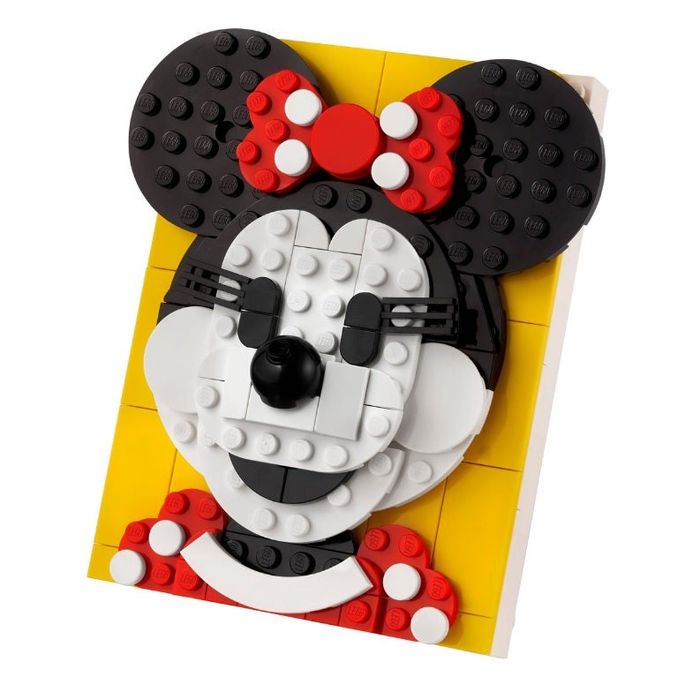 The Lego Minnie Mouse set