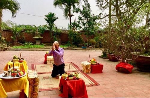 Cung rằm tháng Giêng trong nhà hay ngoài trời