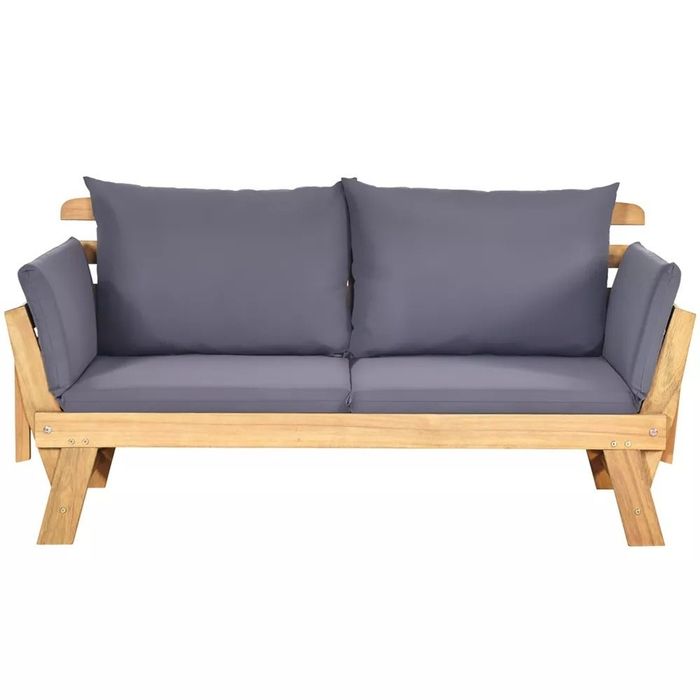 the outdoor daybed