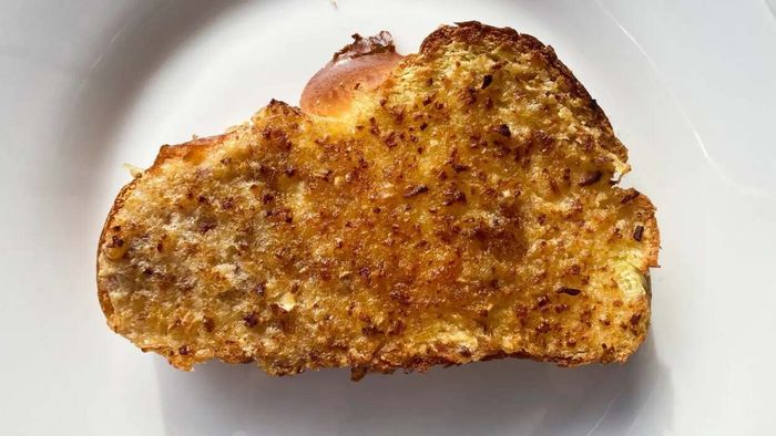 Caramelized onion butter