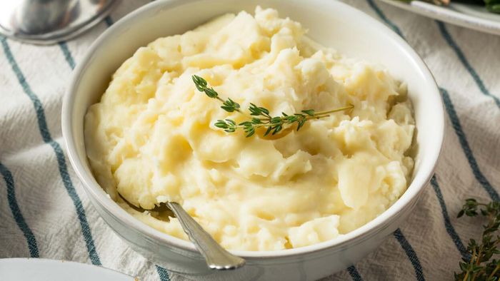 Simplify mashed potatoes with a cooling rack for easier prep and smoother results.
