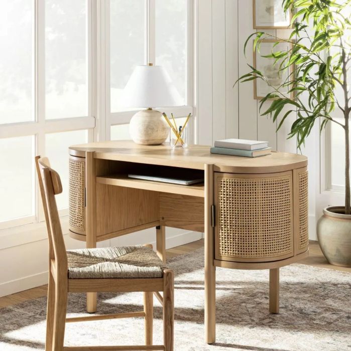 The desk