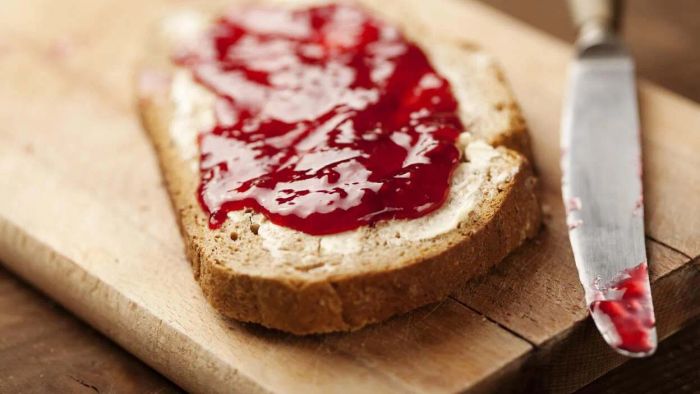 Bonne Maman Strawberry Preserves