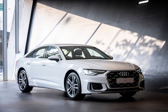 Audi A6 (2).JPG