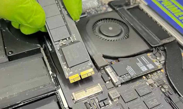 MacBook có thể nâng cấp ổ cứng không?