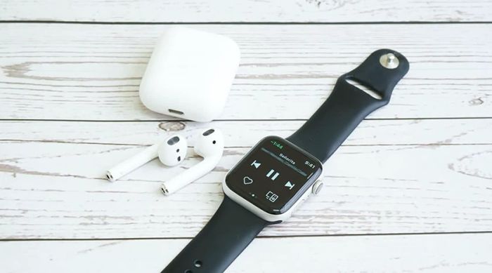 Dễ dàng sử dụng Siri trên đồng hồ thông minh Apple