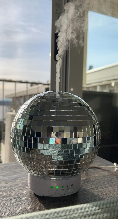 Another reviewer's image featuring the disco ball diffuser