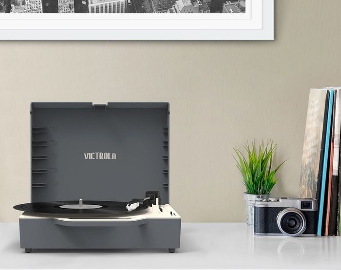 the gray vinyl turntable