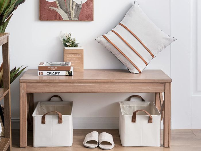 The baskets placed under a bench