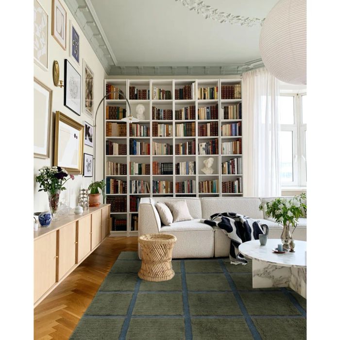 green checkered rug placed on the floor
