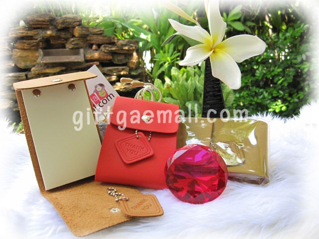 http://p3.iMytour/ho/0/ud/6/30789/gift034b.jpg