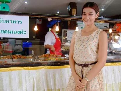 อาหารเจสูตรพิเศษ ร้านเตยหอม เสนานิเวศน์ 1 ห้ามพลาด! 'พะแนงฟองเต้าหู้' รสจัดจ้าน 'ขนมจีนน้ำยาเห็ด' หอมเข้มข้น