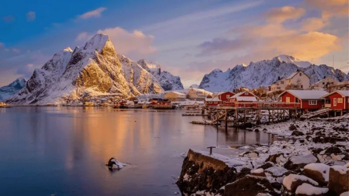 Reine, the picturesque coastal fishing village of Norway