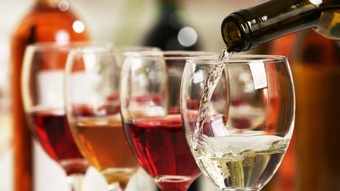 9 Gift Ideas for the Wine Aficionado in Your Life